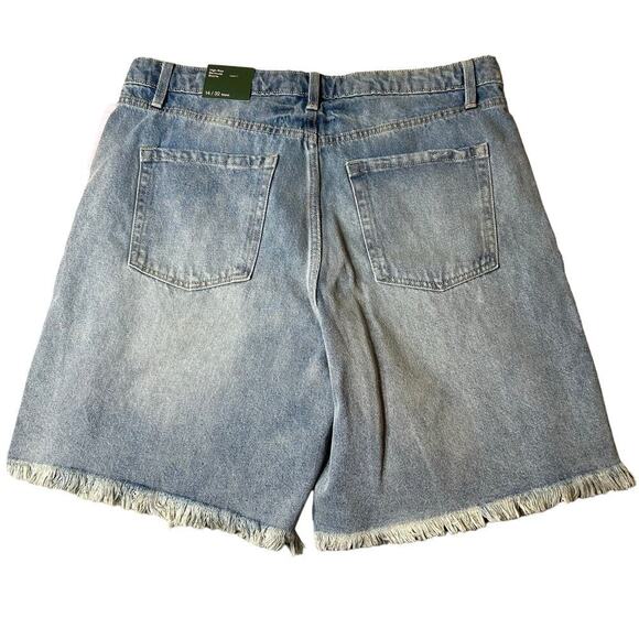 Wild Fable Jean Shorts Womens 14 Blue High Rise Denim Distressed Bermuda NEW - Picture 3 of 12